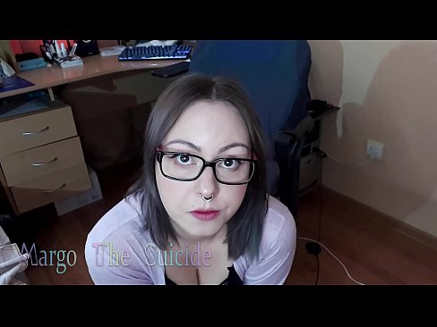 ❤️ Seksi djevojka s naočalama duboko siše dildo na kameri ❌ Porno u pornografiji bs.niceporn.ru ❌️❤