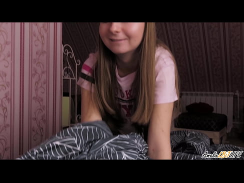 ❤️ Blondie duboko siše svoju drugu prijateljicu i dobiva spermu u usta ❌ Porno u pornografiji bs.niceporn.ru ❌️❤